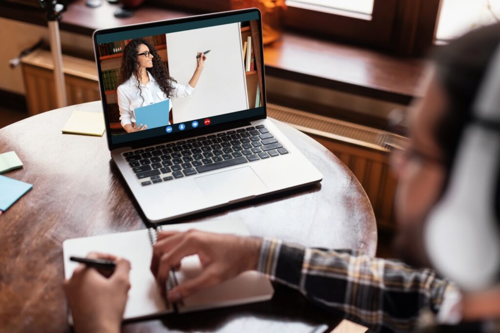 İngiltere'de Üniversite Eğitimi