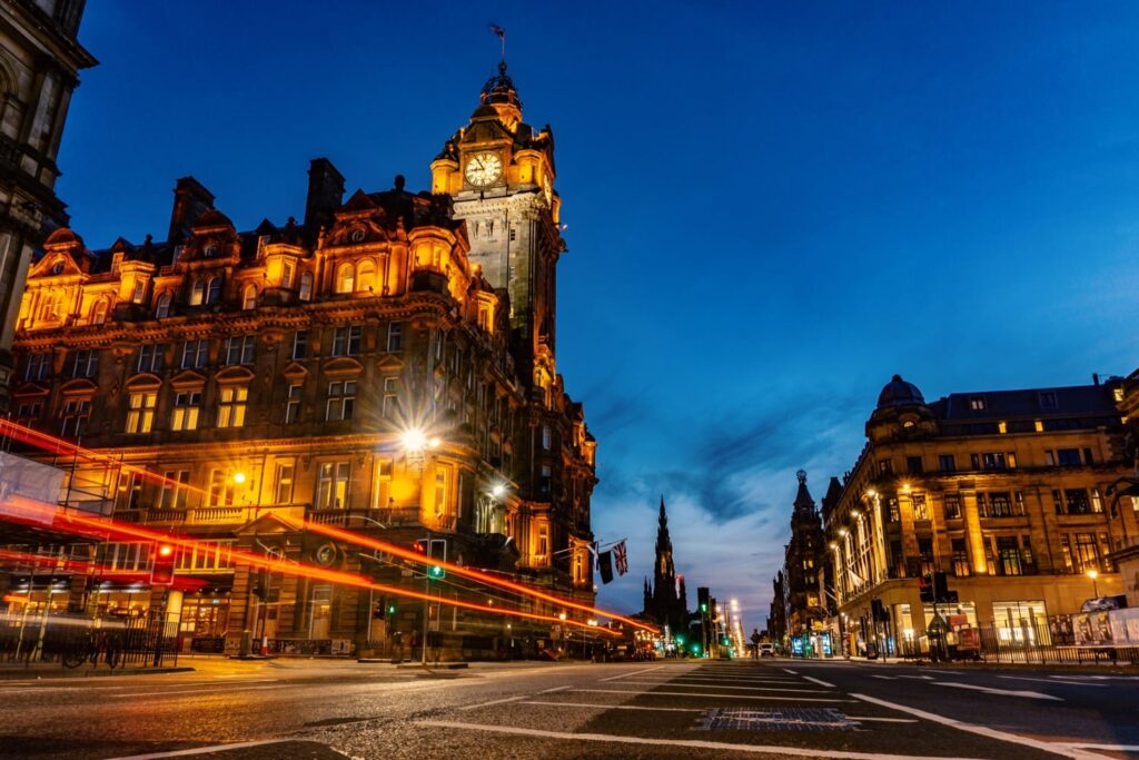 Edinburgh Üniversitesi’nde Lisans ve Yüksek Lisans Eğitimi Almak